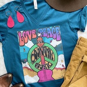 Love Peace and Country Music T shirt‎